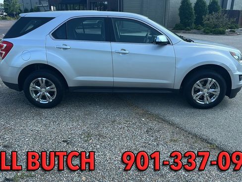 Used 2017 Chevrolet Equinox LS FWD image 4