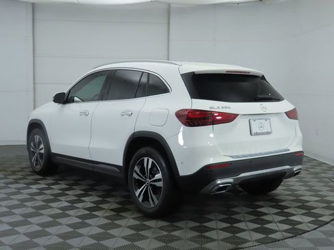Certified 2025 Mercedes-Benz GLA 250 image 7