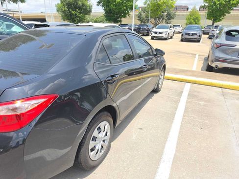Used 2018 Toyota Corolla L FWD image 5