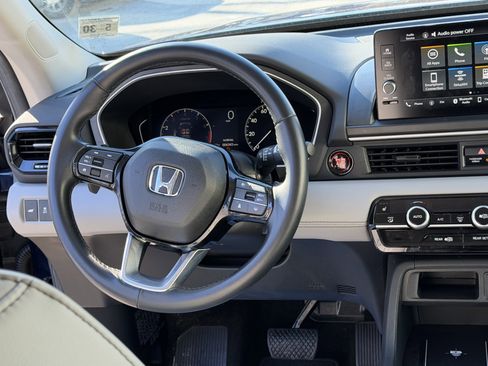 Used 2025 Honda Pilot EX-L image 20