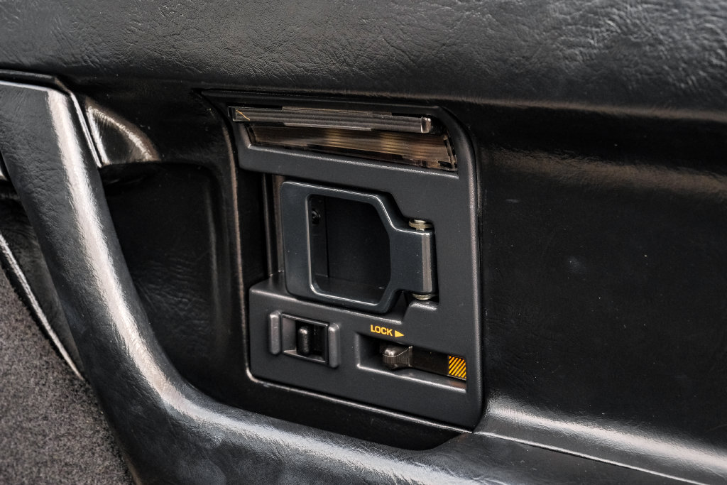 Used 1993 Chevrolet Corvette Coupe RWD image 33