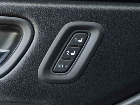 Used 2023 Honda Pilot EX-L image 38