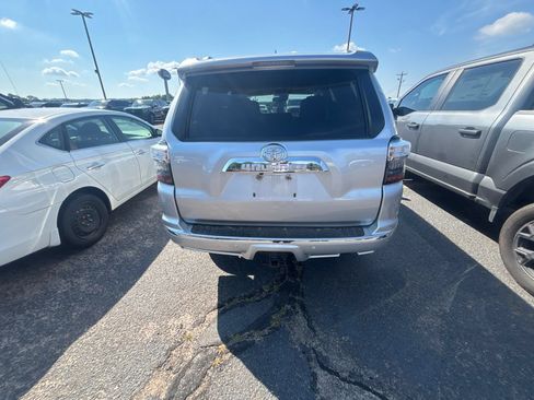 Used 2023 Toyota 4Runner Limited AWD/4WD image 7