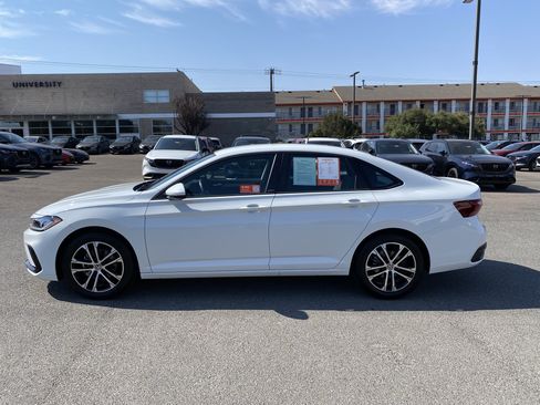 Certified 2026 Volkswagen Jetta Sport FWD image 42