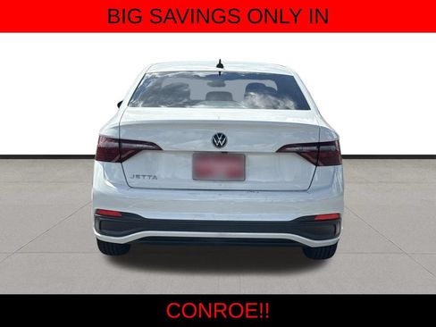 Used 2024 Volkswagen Jetta S FWD image 6