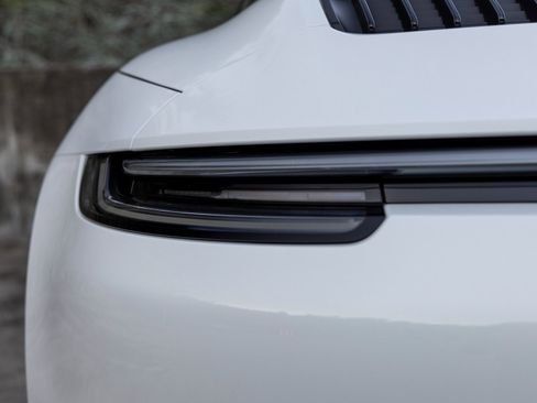 Certified 2024 Porsche 911 Targa 4S image 19