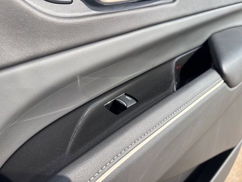 Certified 2024 Cadillac Escalade ESV Premium Luxury w/ Performance Package image 62