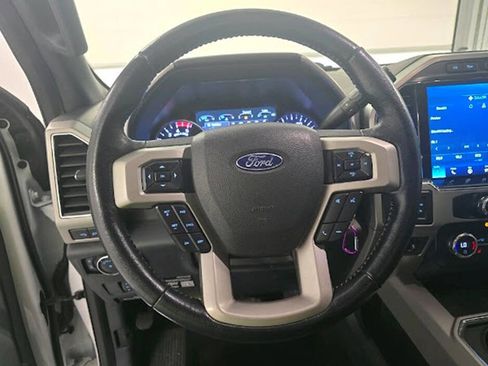 Used 2022 Ford F250 Lariat w/ Lariat Value Package AWD/4WD image 10