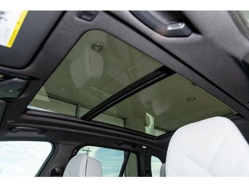 New 2026 BMW X5 xDrive40i w/ Climate Comfort Package image 62