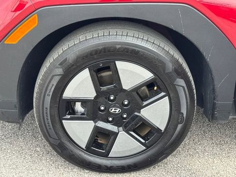 Certified 2025 Hyundai Santa Fe SEL image 24