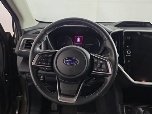 Used 2023 Subaru Ascent Touring AWD/4WD image 13