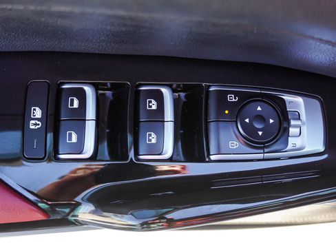 Used 2025 Kia K5 GT-Line w/ GT-Line Premium Package image 19