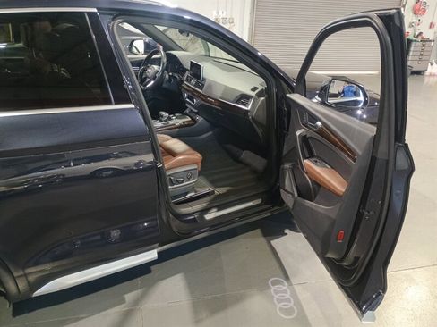 Used 2019 Audi Q5 2.0T Prestige image 37