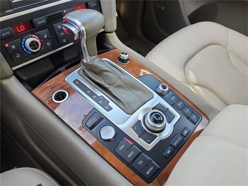 Used 2014 Audi Q7 TDI Prestige w/ Prestige Package image 20