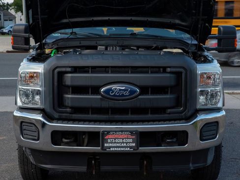 Used 2016 Ford F350 XL w/ Power Equipment Group AWD/4WD image 4