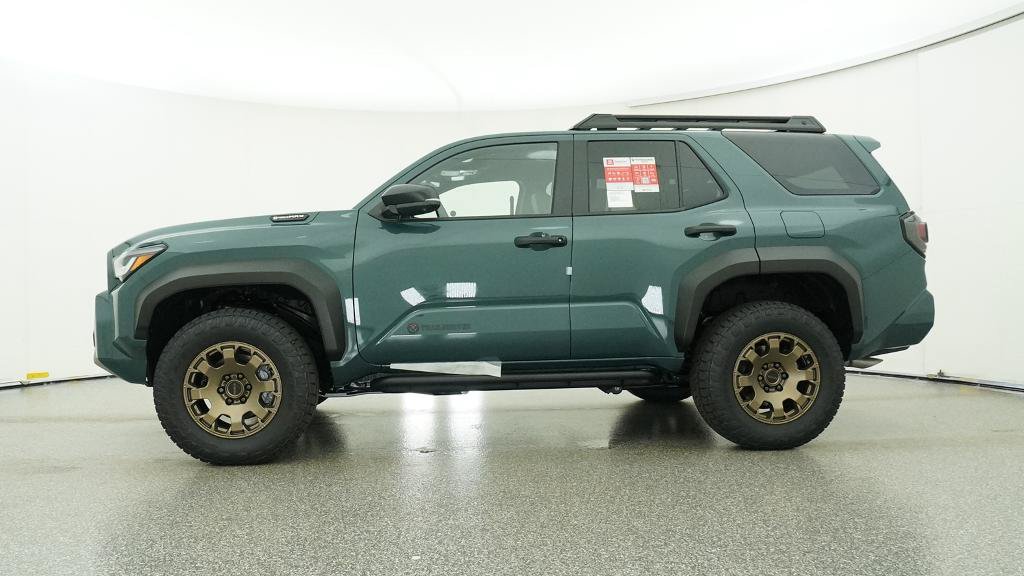 New 2026 Toyota 4Runner Trailhunter AWD/4WD image 2