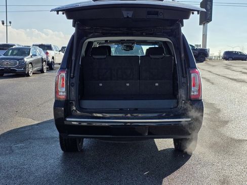 Used 2019 GMC Yukon Denali w/ Denali Ultimate Package image 7