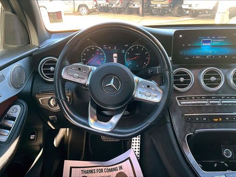 Used 2021 Mercedes-Benz GLC 300 image 7