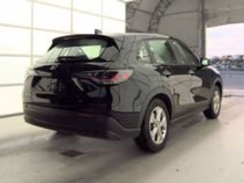 Used 2025 Honda HR-V LX image 16
