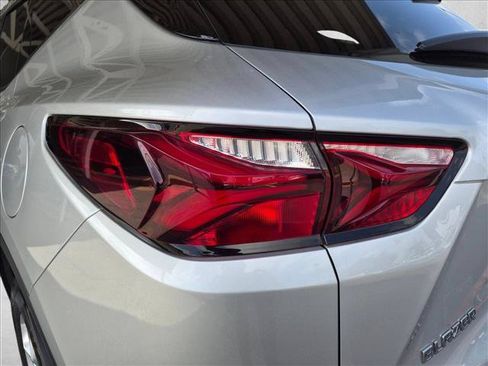 Used 2019 Chevrolet Blazer LT FWD image 30