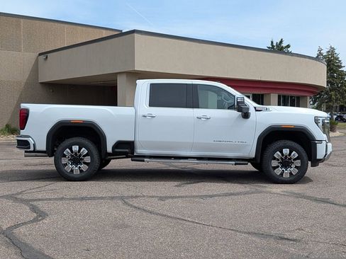 New 2026 GMC Sierra 3500 Denali w/ Denali Reserve Package AWD/4WD image 19