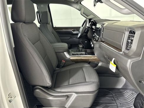 New 2026 GMC Sierra 1500 Elevation image 28