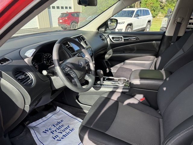 Used 2018 Nissan Pathfinder S AWD/4WD image 8