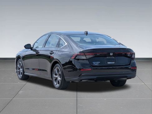 Certified 2023 Honda Accord EX image 3