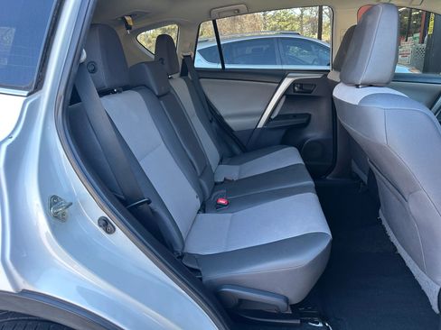 Used 2014 Toyota RAV4 LE image 12