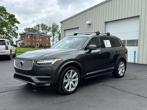 Used 2018 Volvo XC90 T6 Inscription w/ Convenience Package AWD/4WD image 3