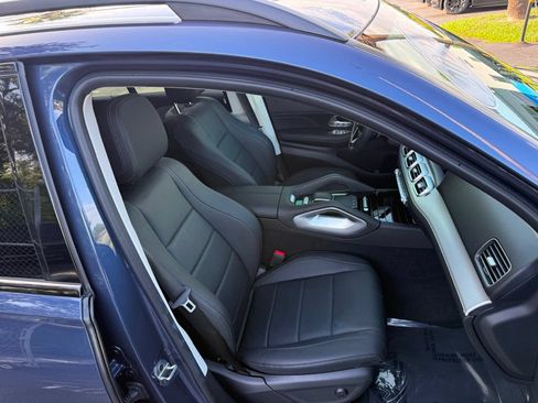 Used 2024 Mercedes-Benz GLE 450 4MATIC image 35