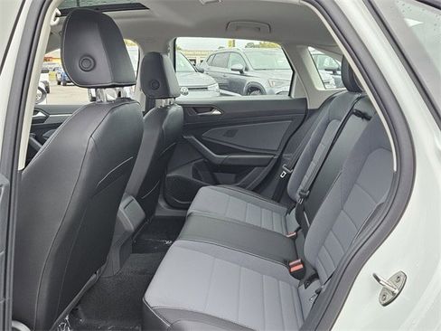 New 2026 Volkswagen Jetta SE image 6