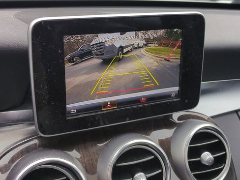 Used 2017 Mercedes-Benz C 300 4MATIC Sedan image 25