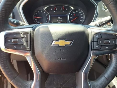 Used 2023 Chevrolet Blazer LT w/ Midnight/Sport Edition FWD image 10