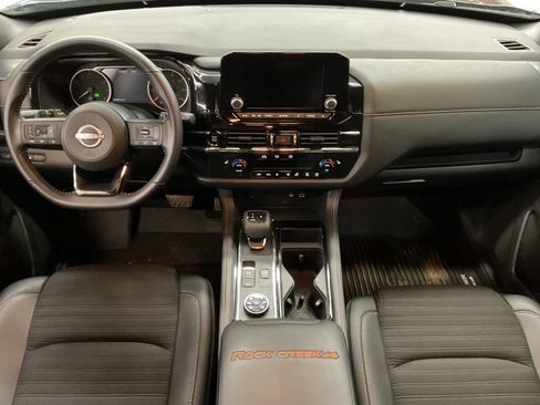 Used 2025 Nissan Pathfinder Rock Creek AWD/4WD image 16