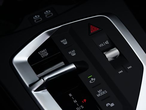 Used 2026 BMW 228i w/ Technology Package image 20