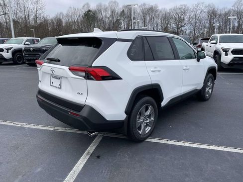 New 2025 Toyota RAV4 XLE image 12