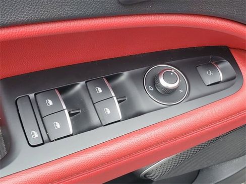 Used 2020 Alfa Romeo Stelvio Ti Sport w/ Quick Order Package 22S Sport image 11