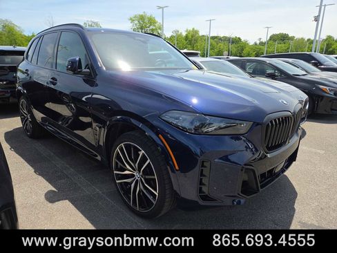 Used 2026 BMW X5 xDrive40i w/ M Sport Package AWD/4WD image 1