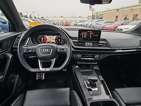 Used 2020 Audi SQ5 Premium Plus image 2