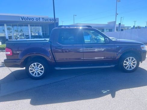 Used 2007 Ford Explorer Sport Trac Limited image 2