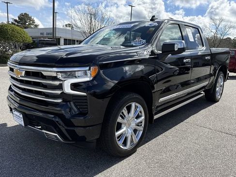 Used 2024 Chevrolet Silverado 1500 High Country w/ High Country Premium Package image 7