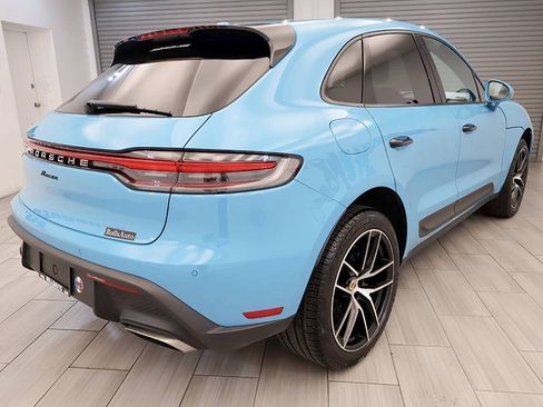 Used 2022 Porsche Macan AWD/4WD image 5