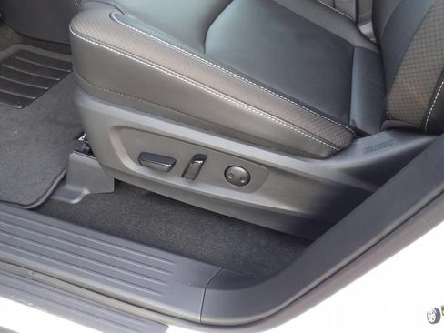 Certified 2025 Nissan Pathfinder SL AWD/4WD image 6