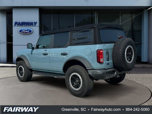 Used 2021 Ford Bronco Black Diamond w/ Sasquatch Package AWD/4WD image 4