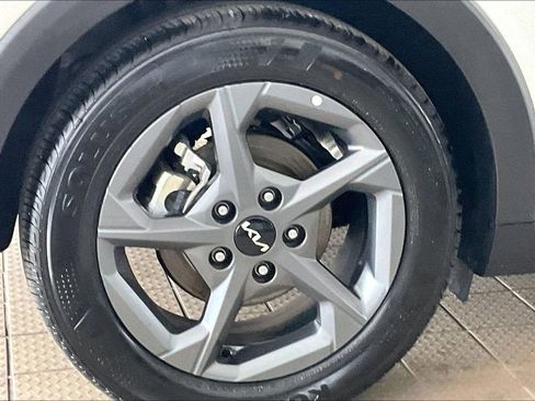 Used 2025 Kia K4 FWD image 34