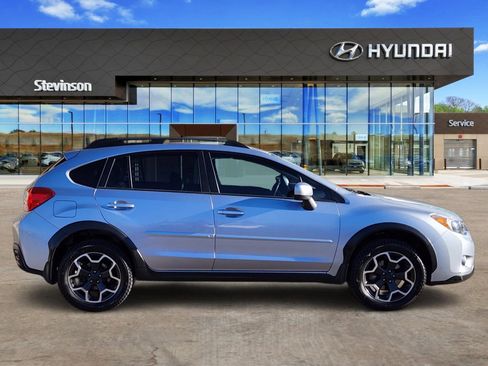 Used 2014 Subaru Crosstrek 2.0i Limited w/ Popular Package #2 image 4