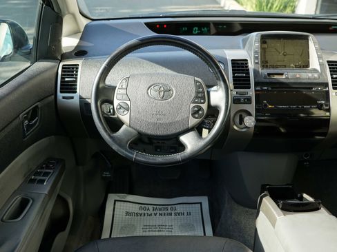 Used 2009 Toyota Prius Touring FWD image 37