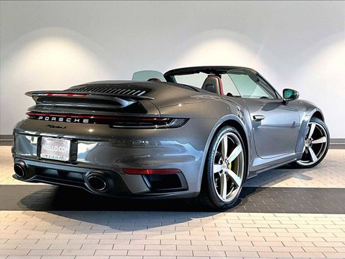 Used 2022 Porsche 911 Turbo S image 10