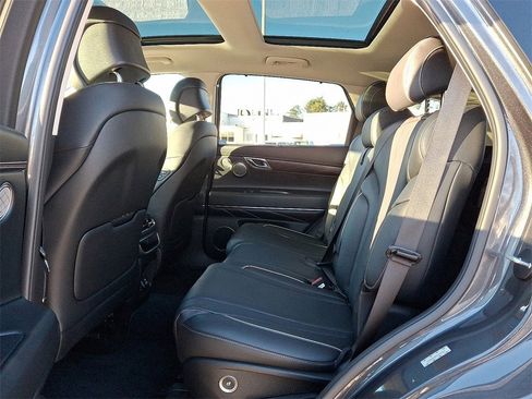 Used 2021 Genesis GV80 2.5T w/ Advanced Package 02 image 12